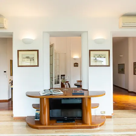 Lovely Bright Penthouse Flaminio Belle Arti * Rom
